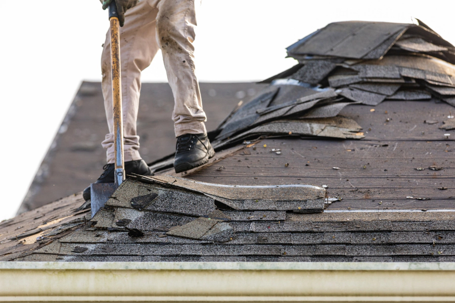 roof shingles removal